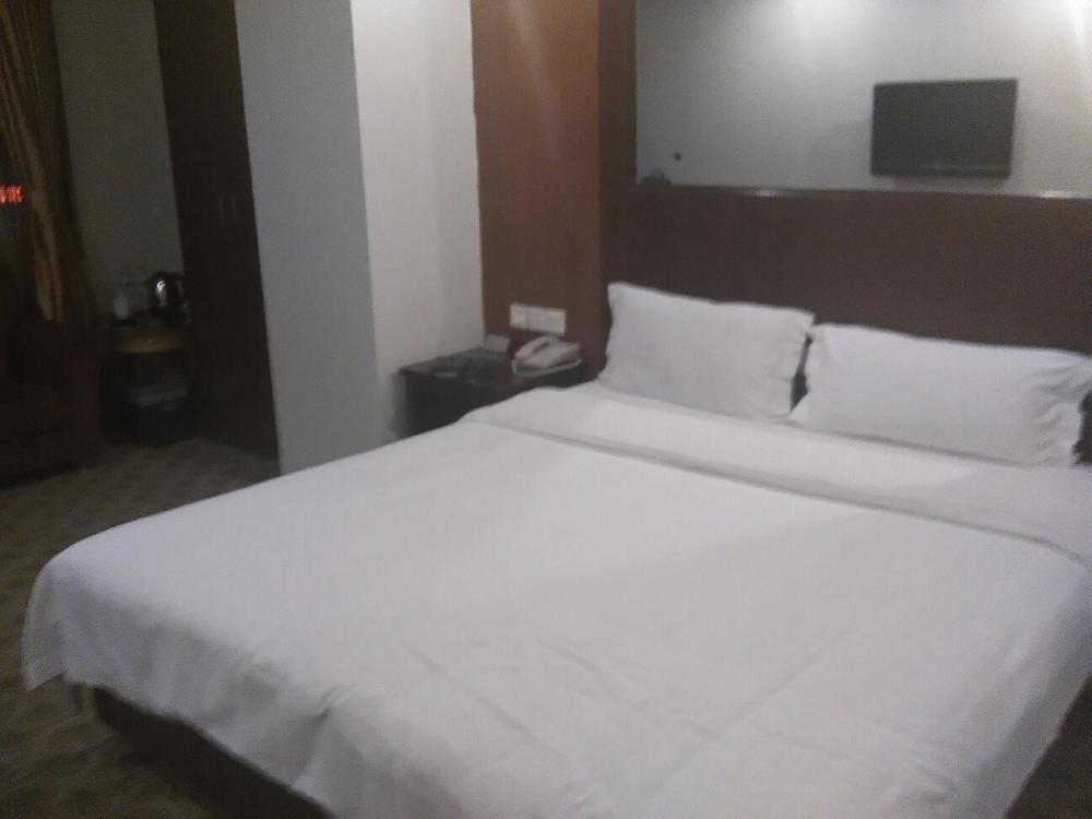 Shanshui Fashion Hotel Paifang Park 肇庆 外观 照片